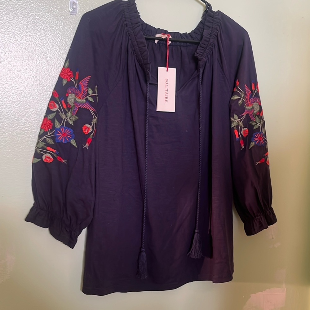Solitaire Womens Top Size L Navy Cotton Floral Embroidered Balloon Sleeve Blouse